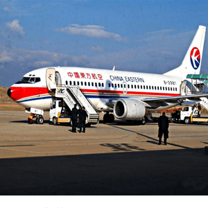 阿坝红原机场快递航空快运业稳步发展的原因是什么？